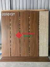 Gạch 20x100 giả vân gỗ màu nâu cánh gián 013T