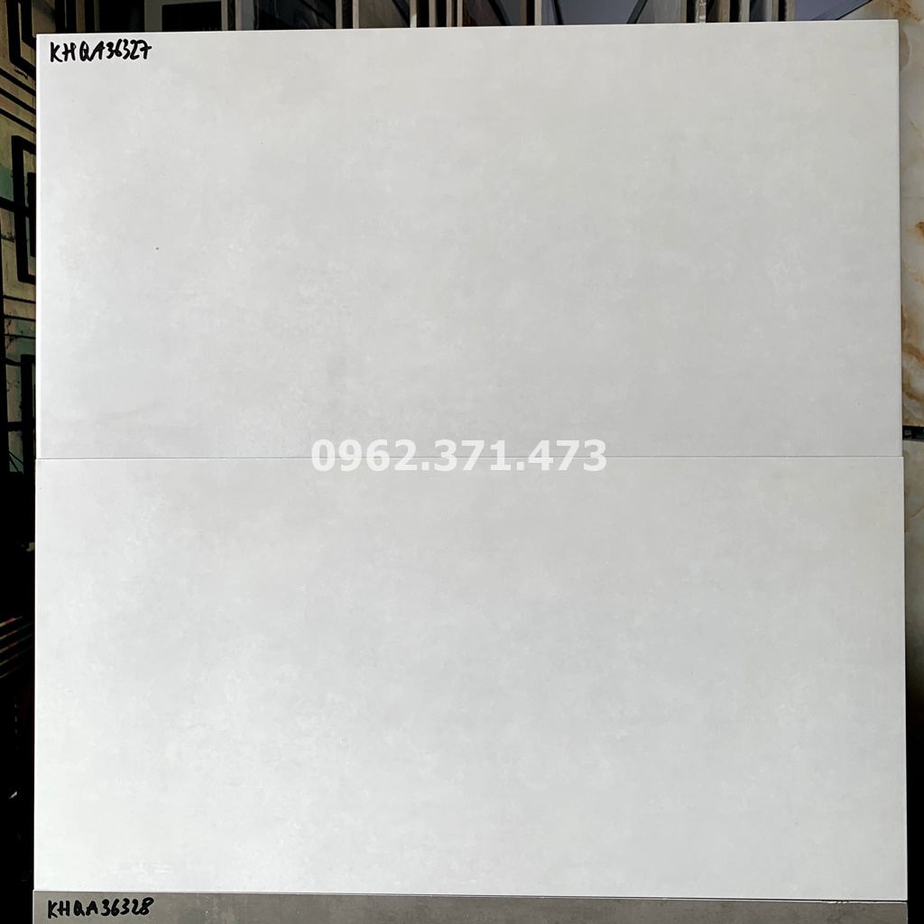 gạch mờ nhà tắm 30x60 ttc